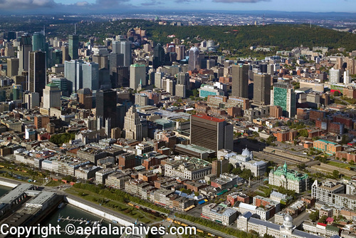 © aerialarchives.com Photographie Aerienne de Montreal, Quebec, Canada 